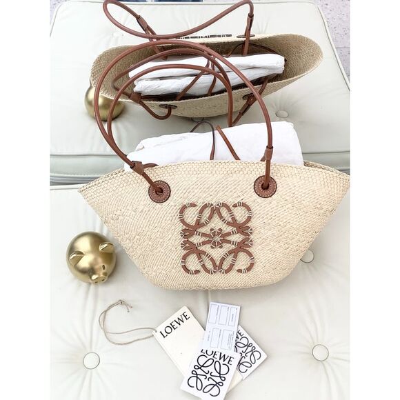 LOEWE Handbags - Loewe Women Pre-Loved Bag Brand New Condition